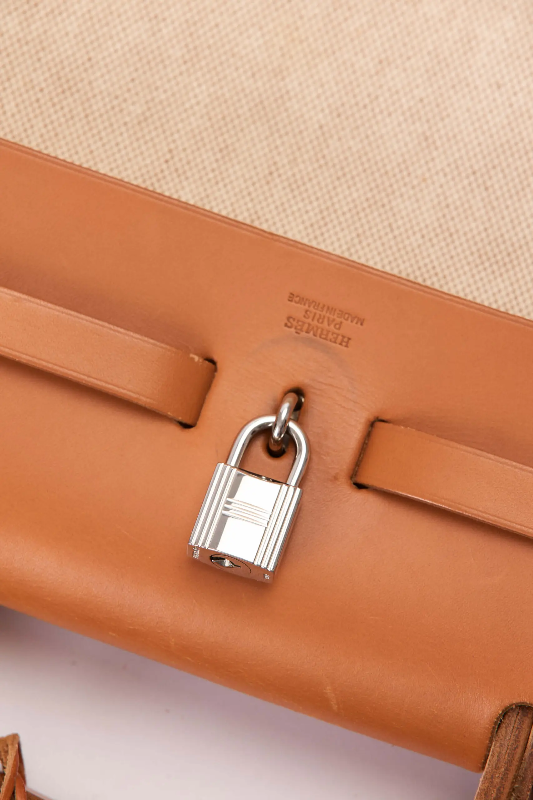 Herbag 52 Travel Bag 9 Herbag 52 Travel Bag - Image 9