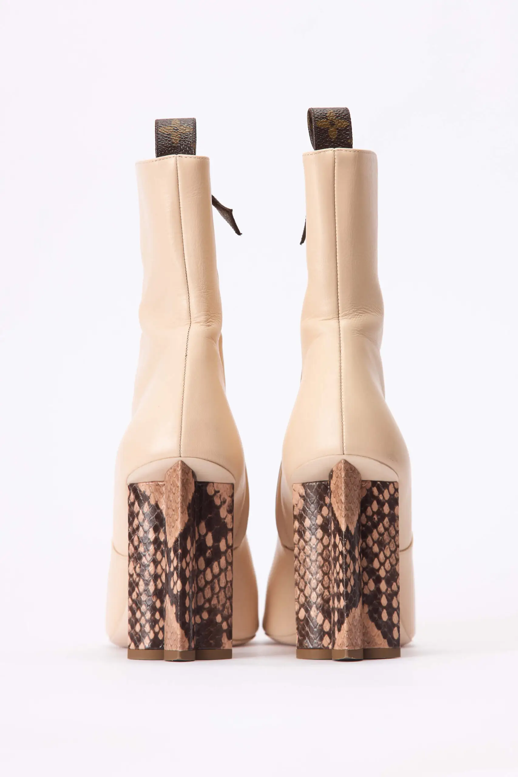 Silhouette Ankle Boots And Monogram Flower Heel 7 Silhouette Ankle Boots And Monogram Flower Heel - Image 7