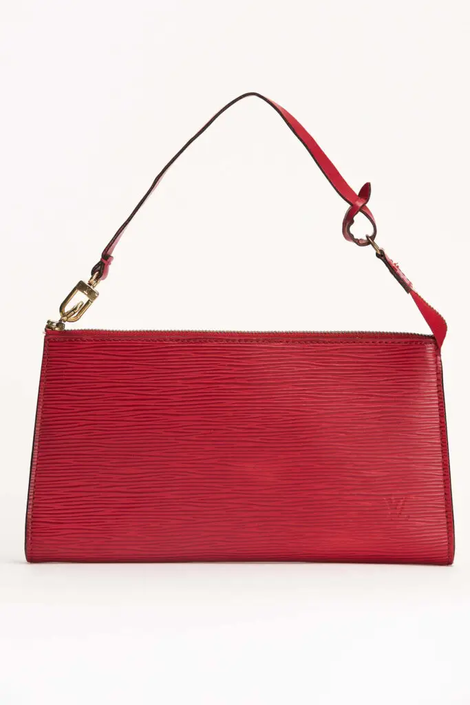 Epi Pochette Accessories 24