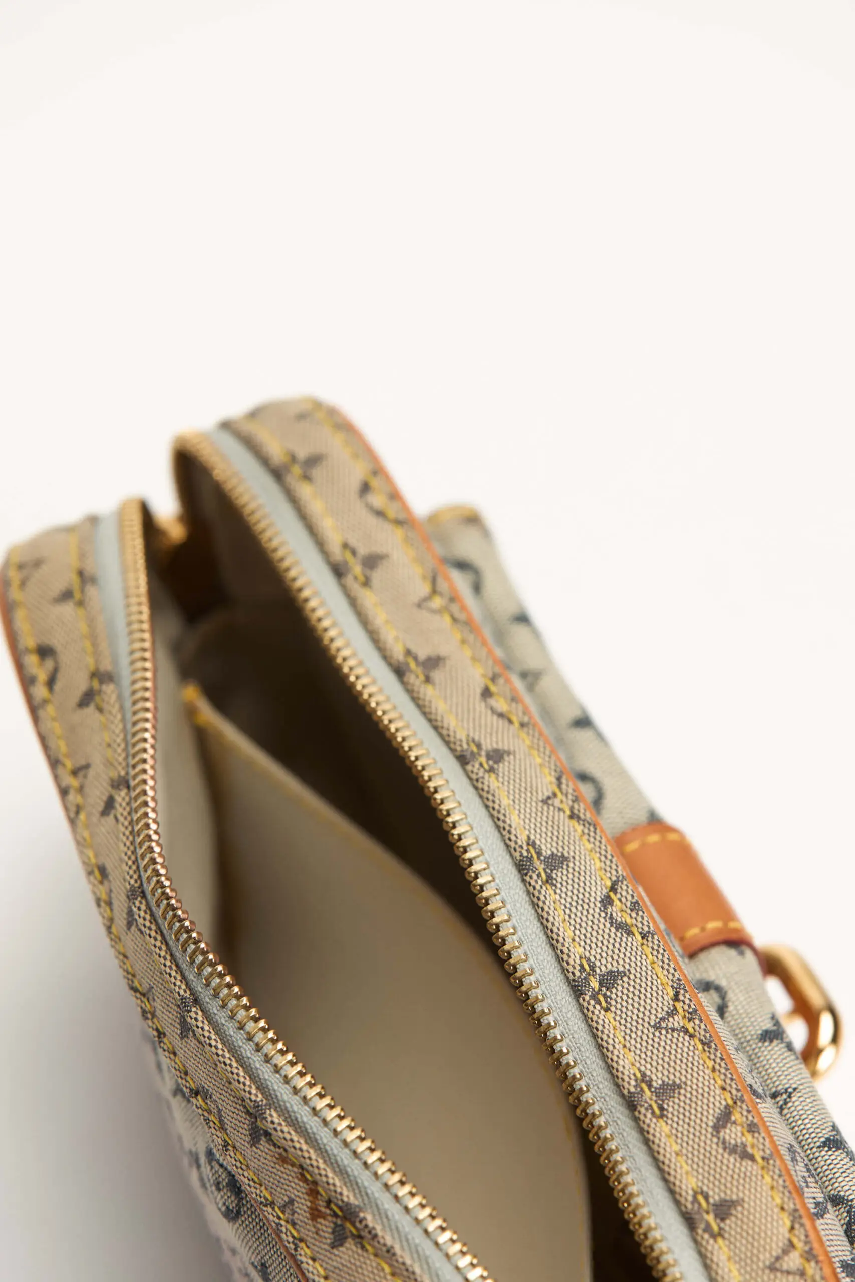 Juliette Crossbody Bag 8 Juliette Crossbody Bag