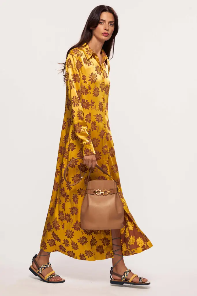 Gancini Bucket Bag in Beige