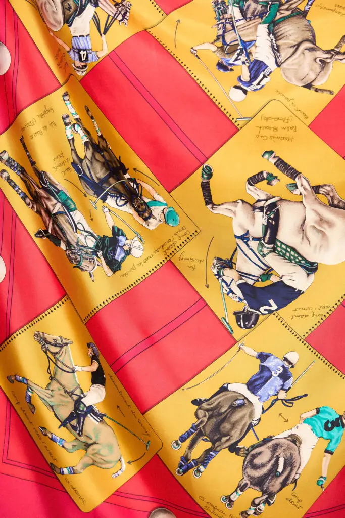 Le Monde du Polo 90 Scarf