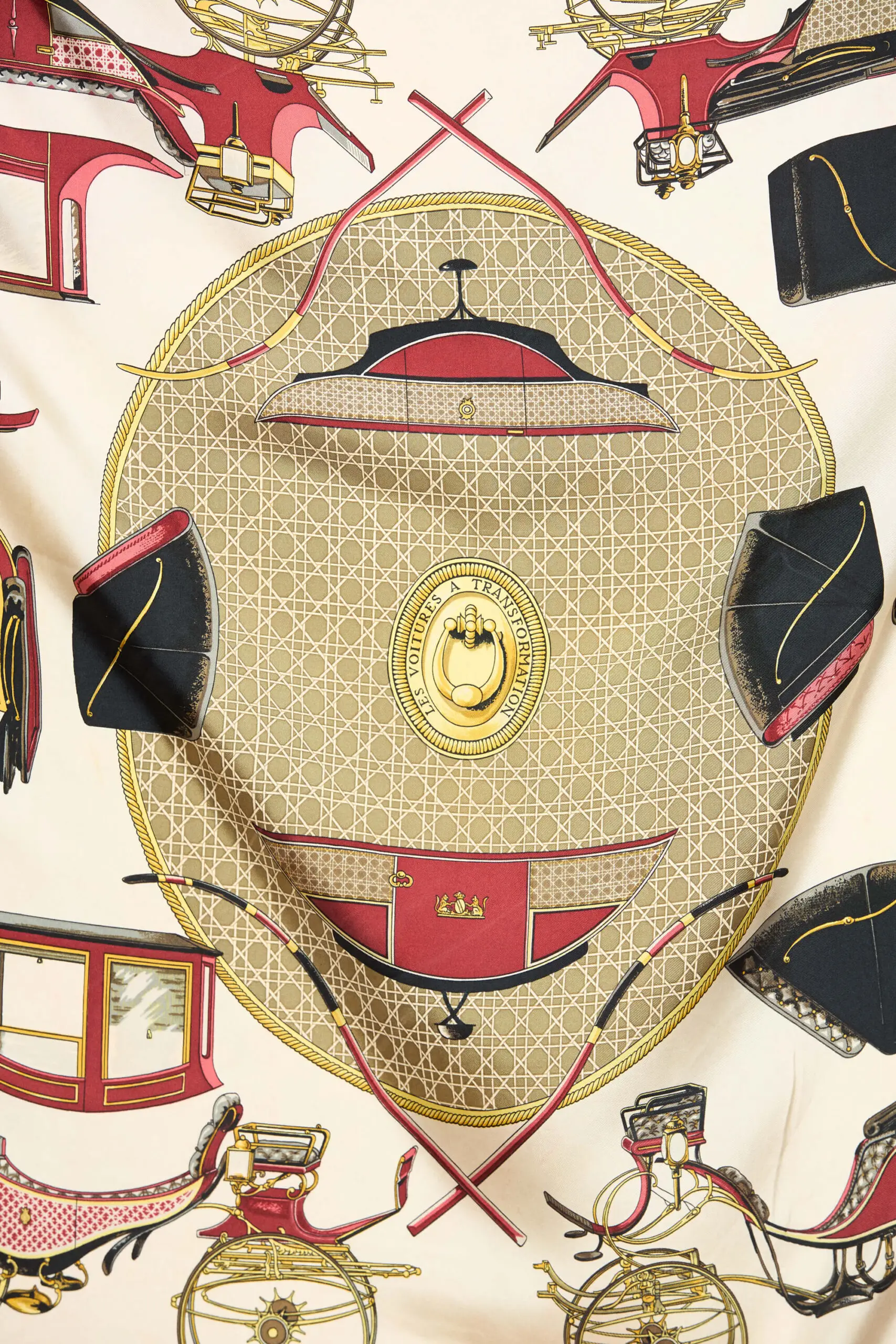 Les Voitures À Transformation 90 Scarf 2 Les Voitures à Transformation 90 Scarf