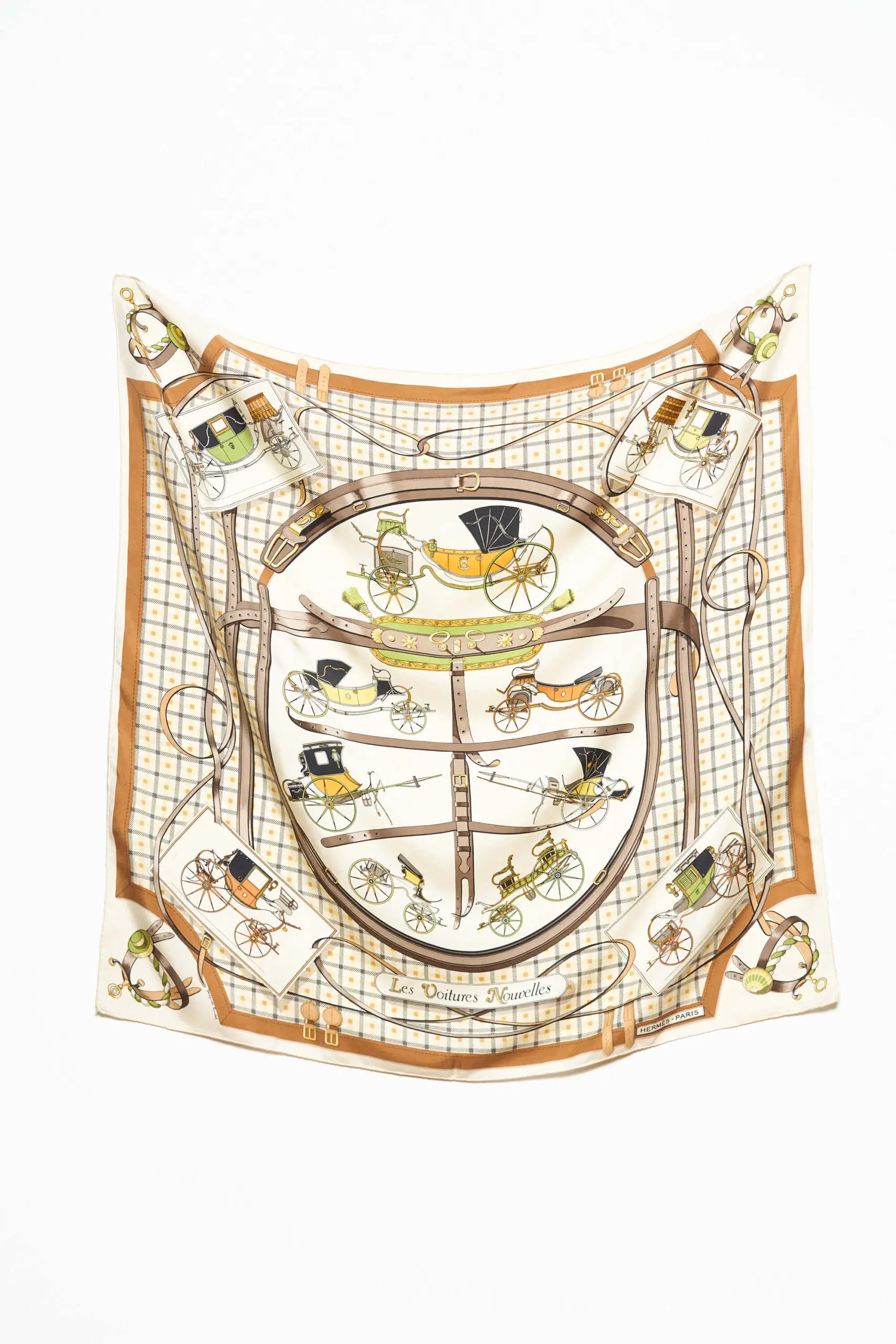 Les Voitures Nouvelles 90 Scarf 1 Les Voitures Nouvelles 90 Scarf