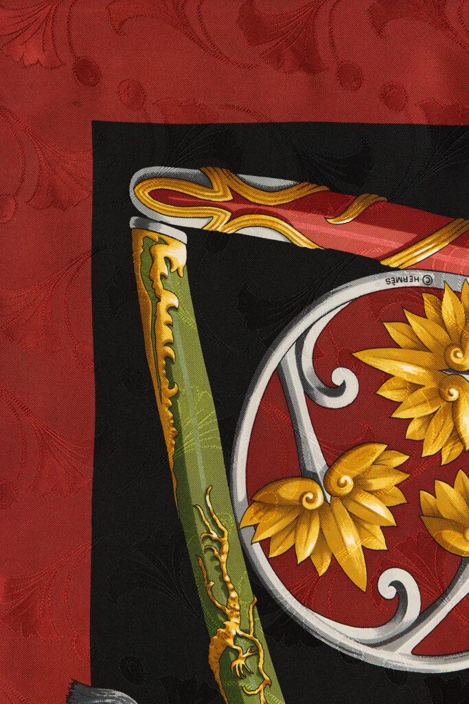 Daimyo Princes du Soleil Levant Scarf 90