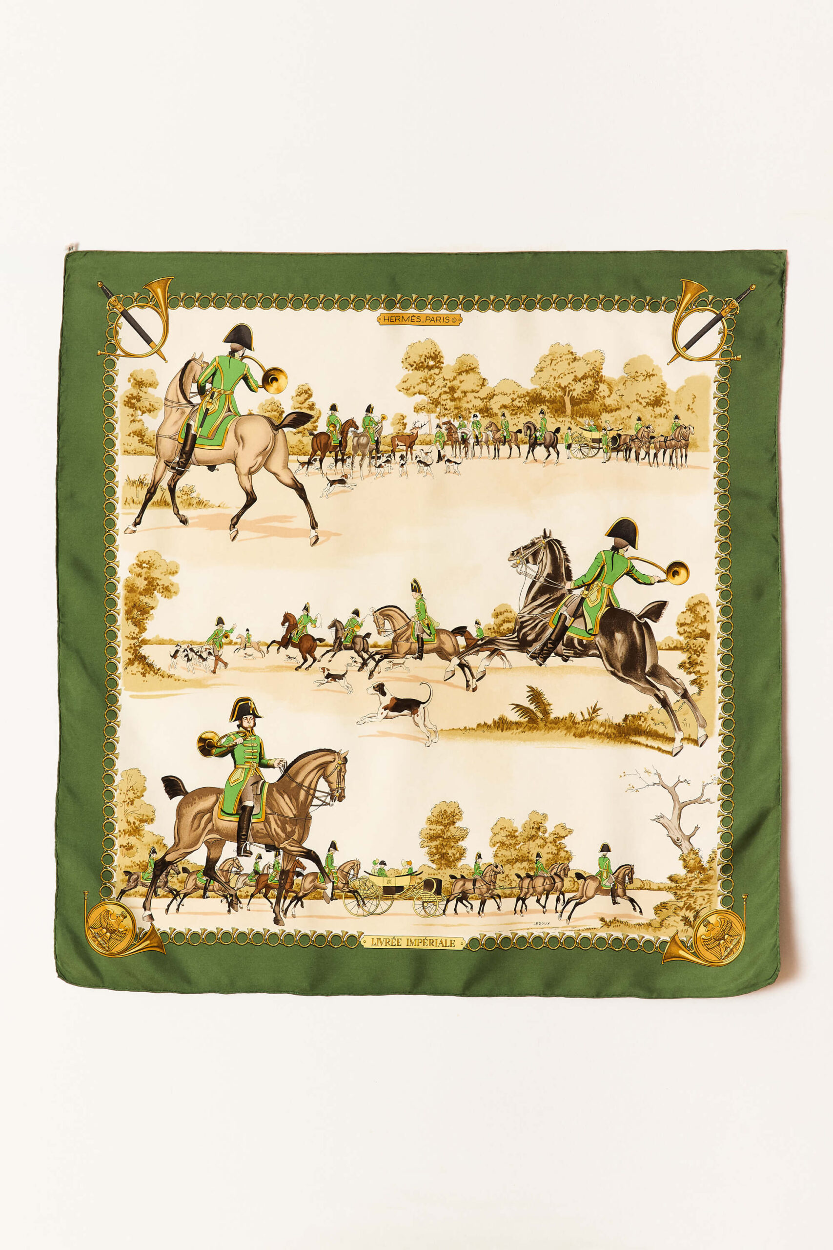 Livrée Impériale Scarf 90 1 Livrée Impériale Scarf 90