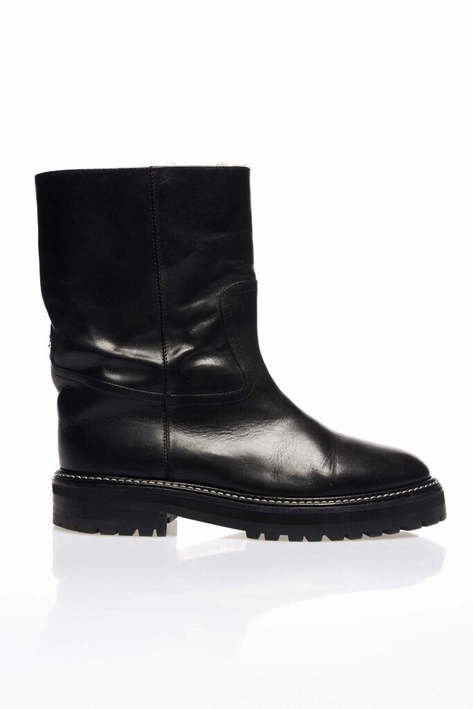 Scripsense 7 Yari Shearling-Lined Leather Ankle Boots