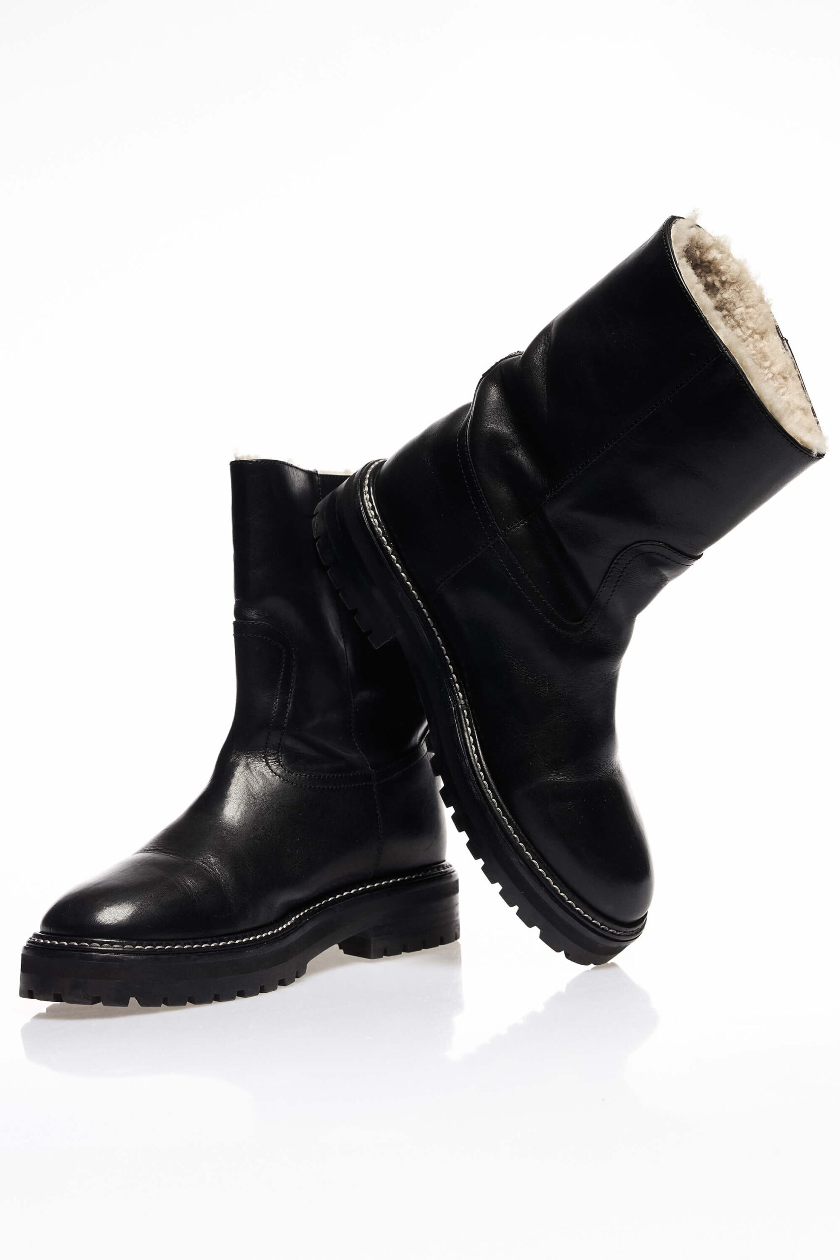 Yari Shearling-Lined Leather Ankle Boots 4 Yari Shearling-Lined Leather Ankle Boots