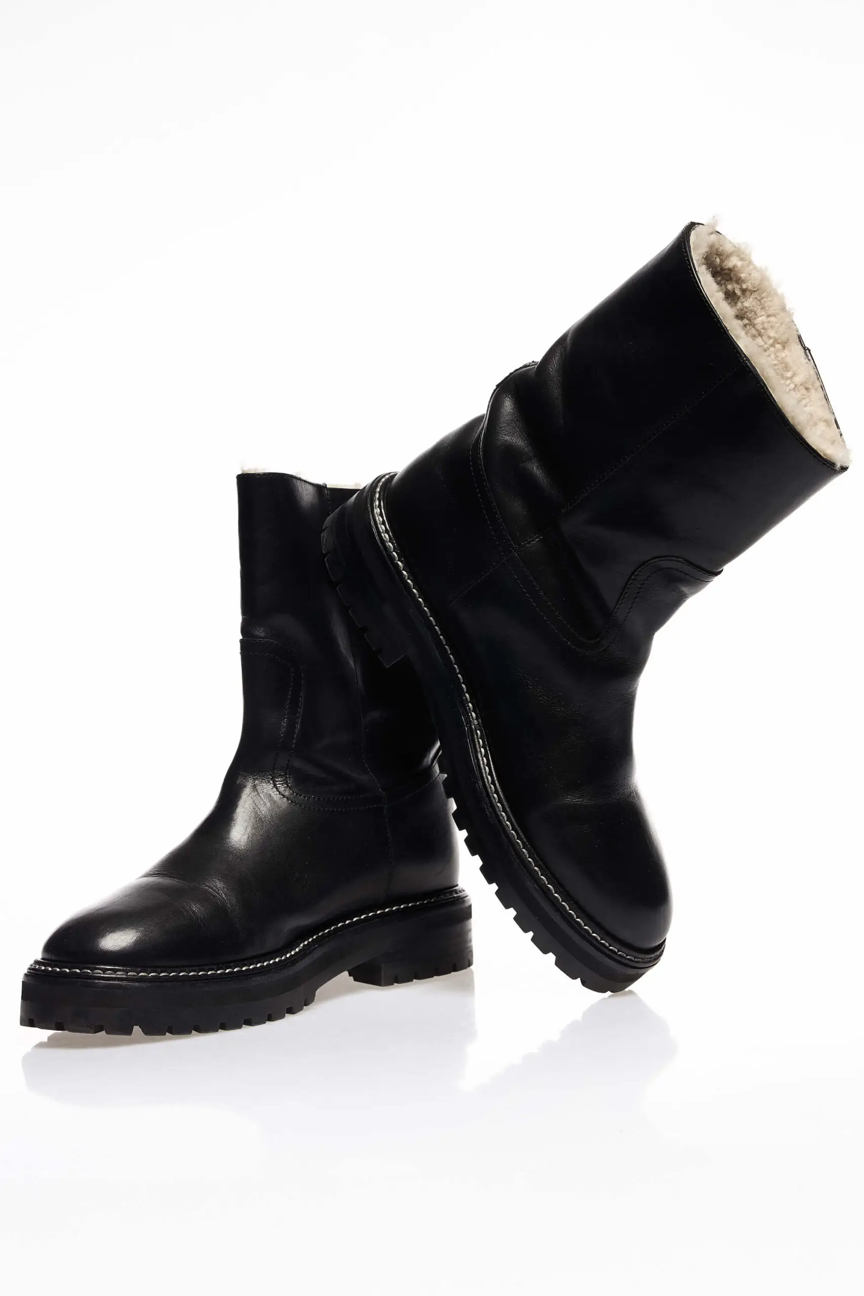 Yari Shearling-Lined Leather Ankle Boots 4 Yari Shearling-Lined Leather Ankle Boots